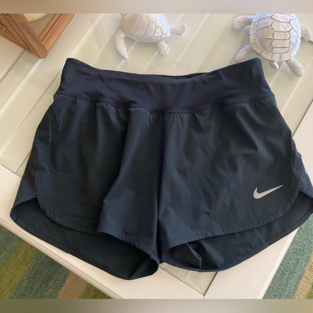 Nike women’s running shorts